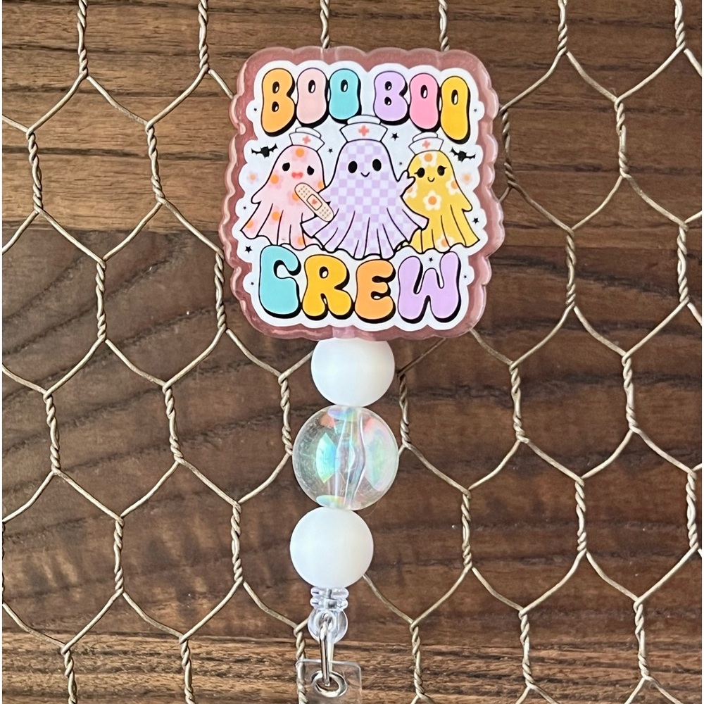 Badge Reel - Boo Boo Crew - Beads - Alligator Swivel Clip - NWT - Handmade 👻